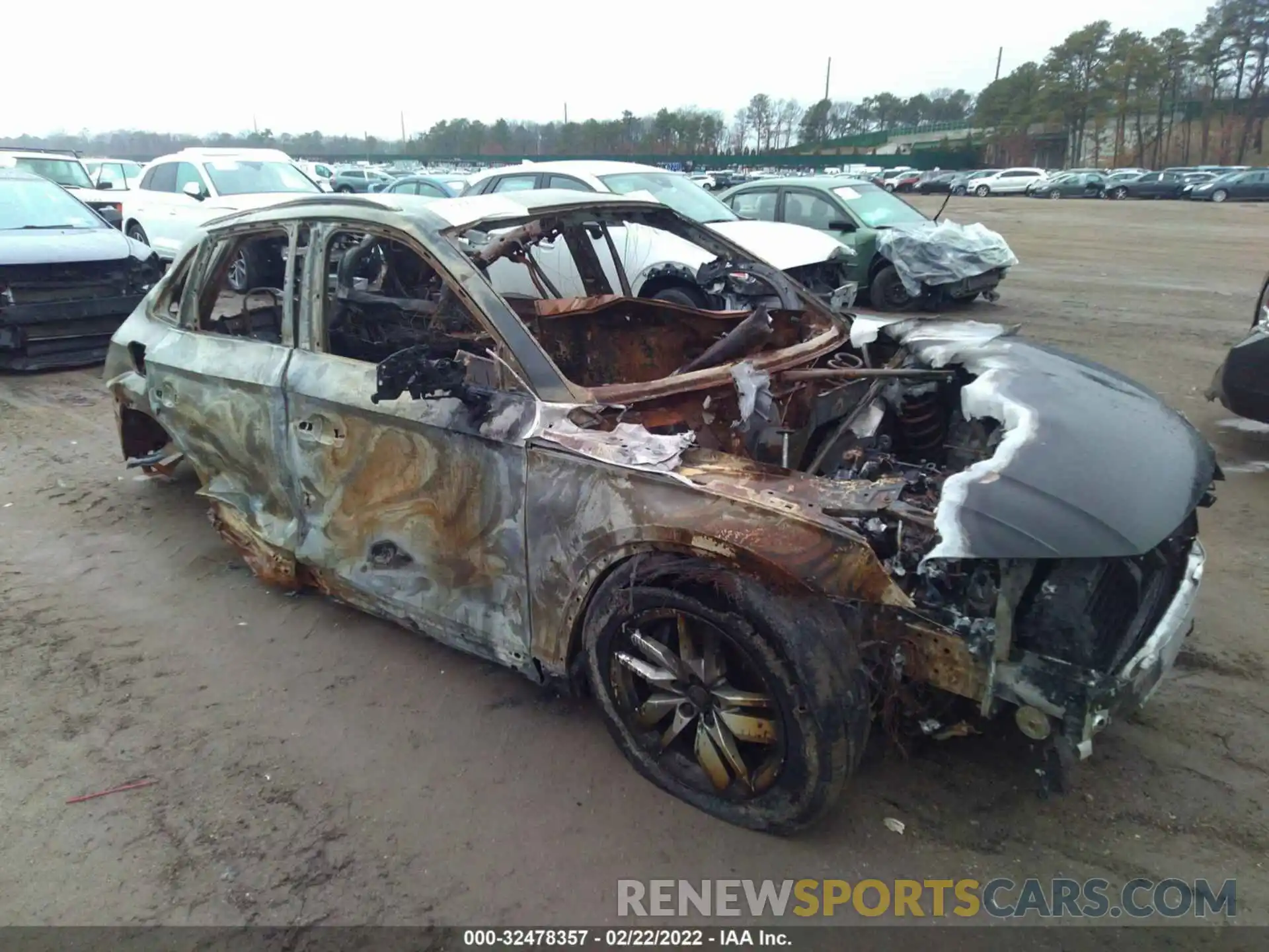 1 Photograph of a damaged car WA1ANAFY6L2104083 AUDI Q5 2020