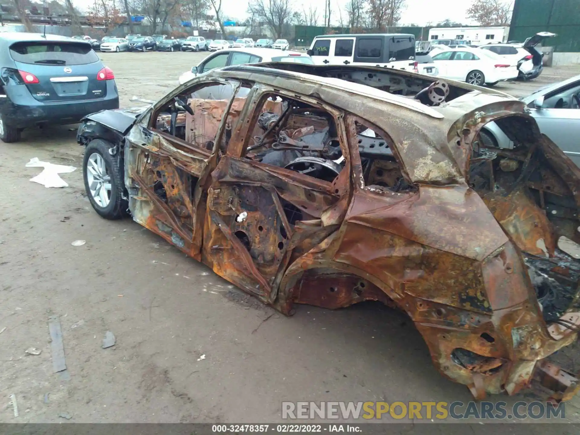 3 Photograph of a damaged car WA1ANAFY6L2104083 AUDI Q5 2020