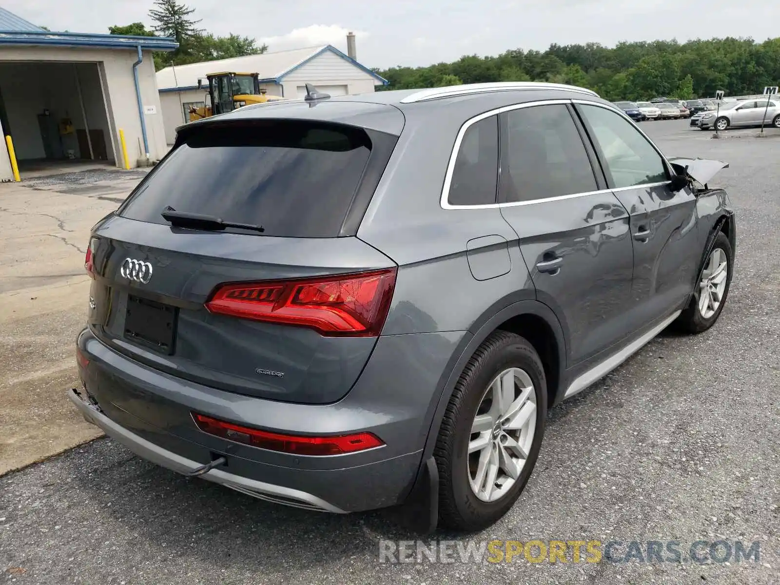 4 Photograph of a damaged car WA1ANAFY7L2004624 AUDI Q5 2020