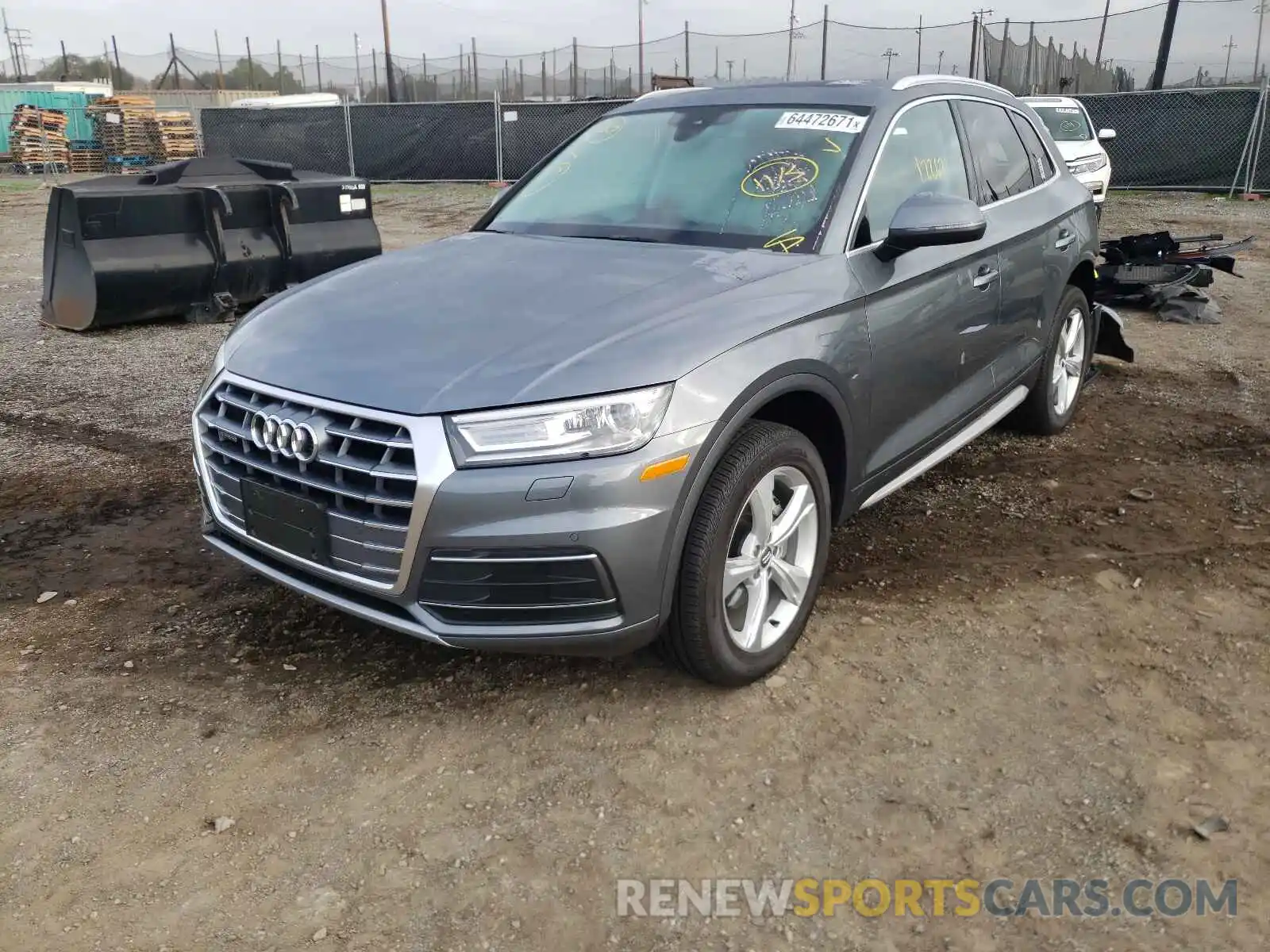 2 Photograph of a damaged car WA1ANAFY7L2032102 AUDI Q5 2020