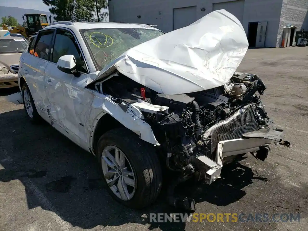 1 Photograph of a damaged car WA1ANAFY7L2042158 AUDI Q5 2020