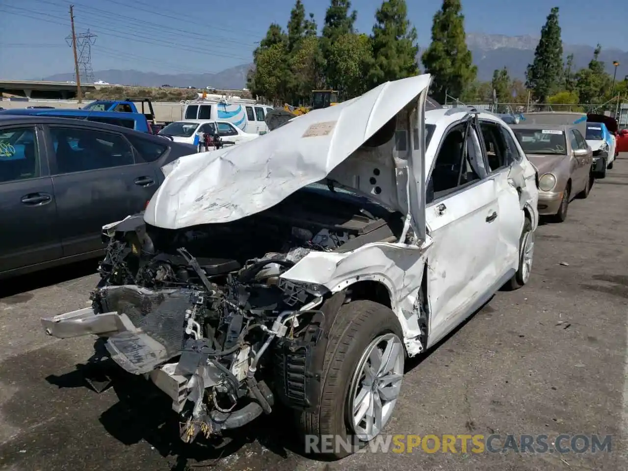 2 Photograph of a damaged car WA1ANAFY7L2042158 AUDI Q5 2020