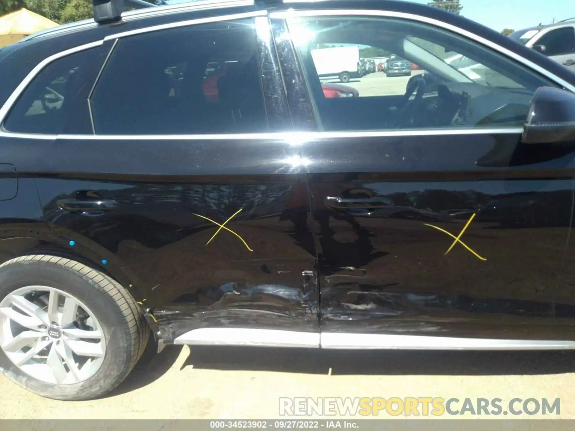 6 Photograph of a damaged car WA1ANAFY7L2054651 AUDI Q5 2020