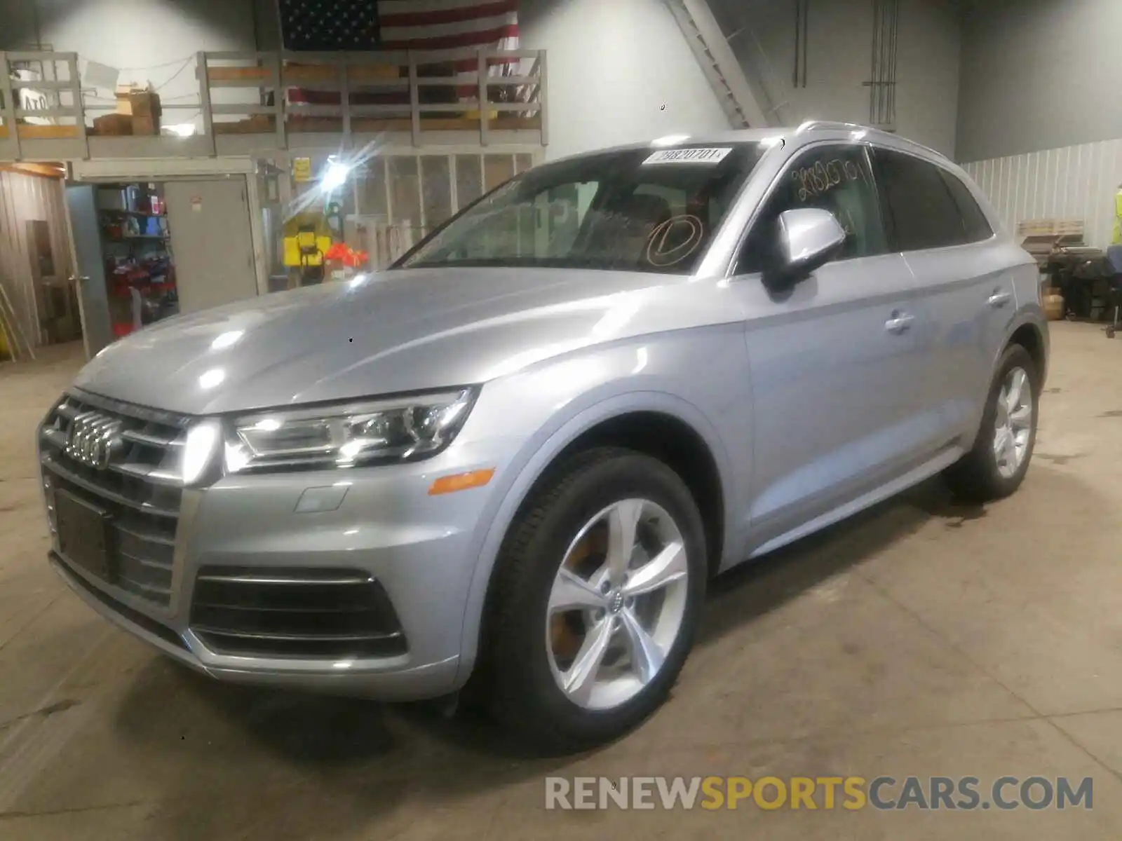 2 Photograph of a damaged car WA1ANAFY7L2082868 AUDI Q5 2020