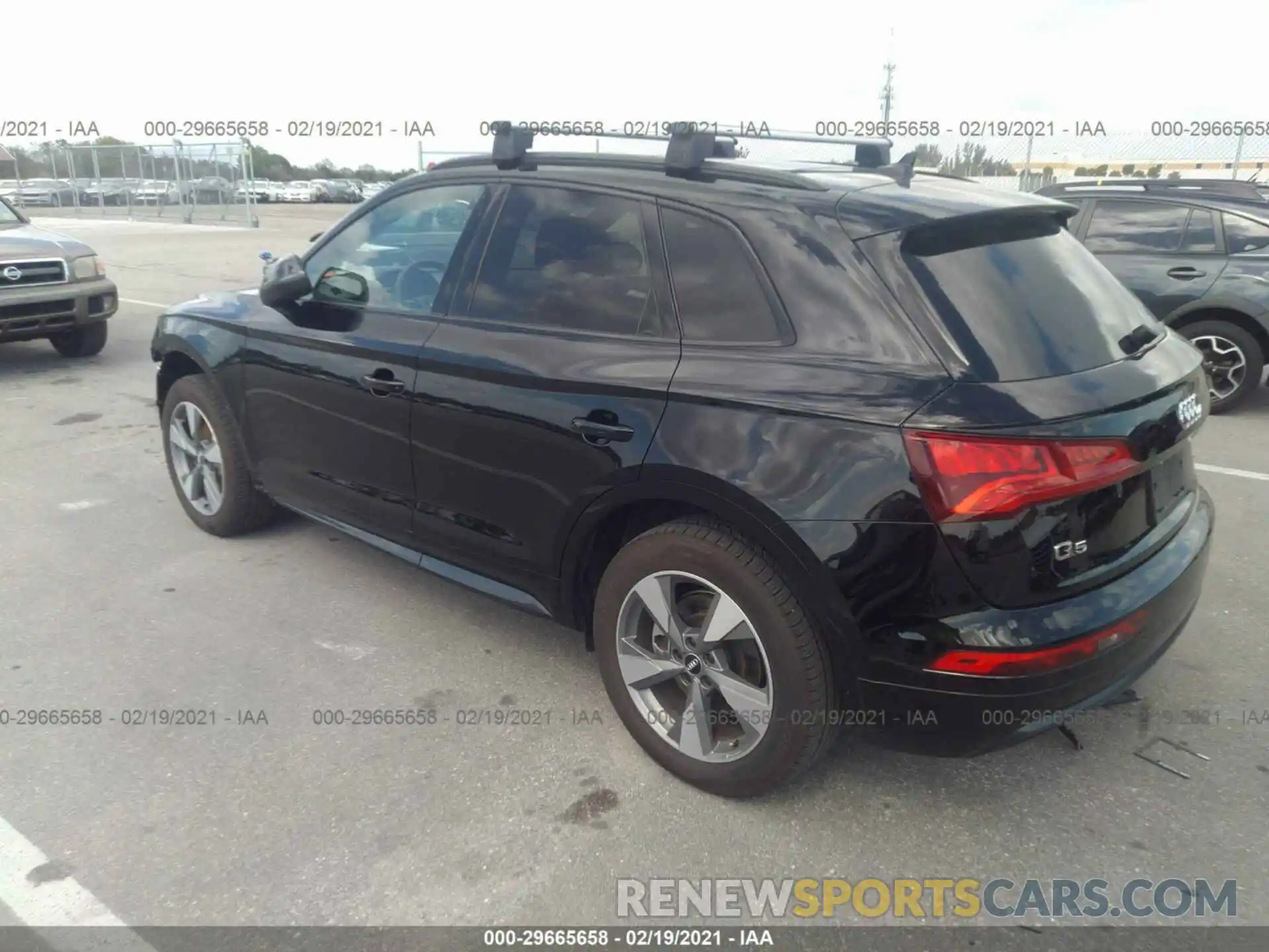 3 Photograph of a damaged car WA1ANAFY7L2100012 AUDI Q5 2020