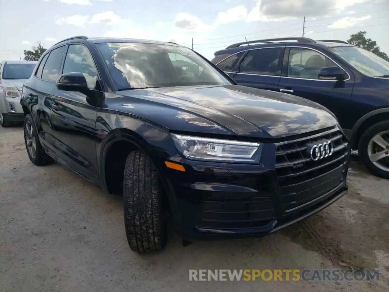 1 Photograph of a damaged car WA1ANAFY7L2105775 AUDI Q5 2020