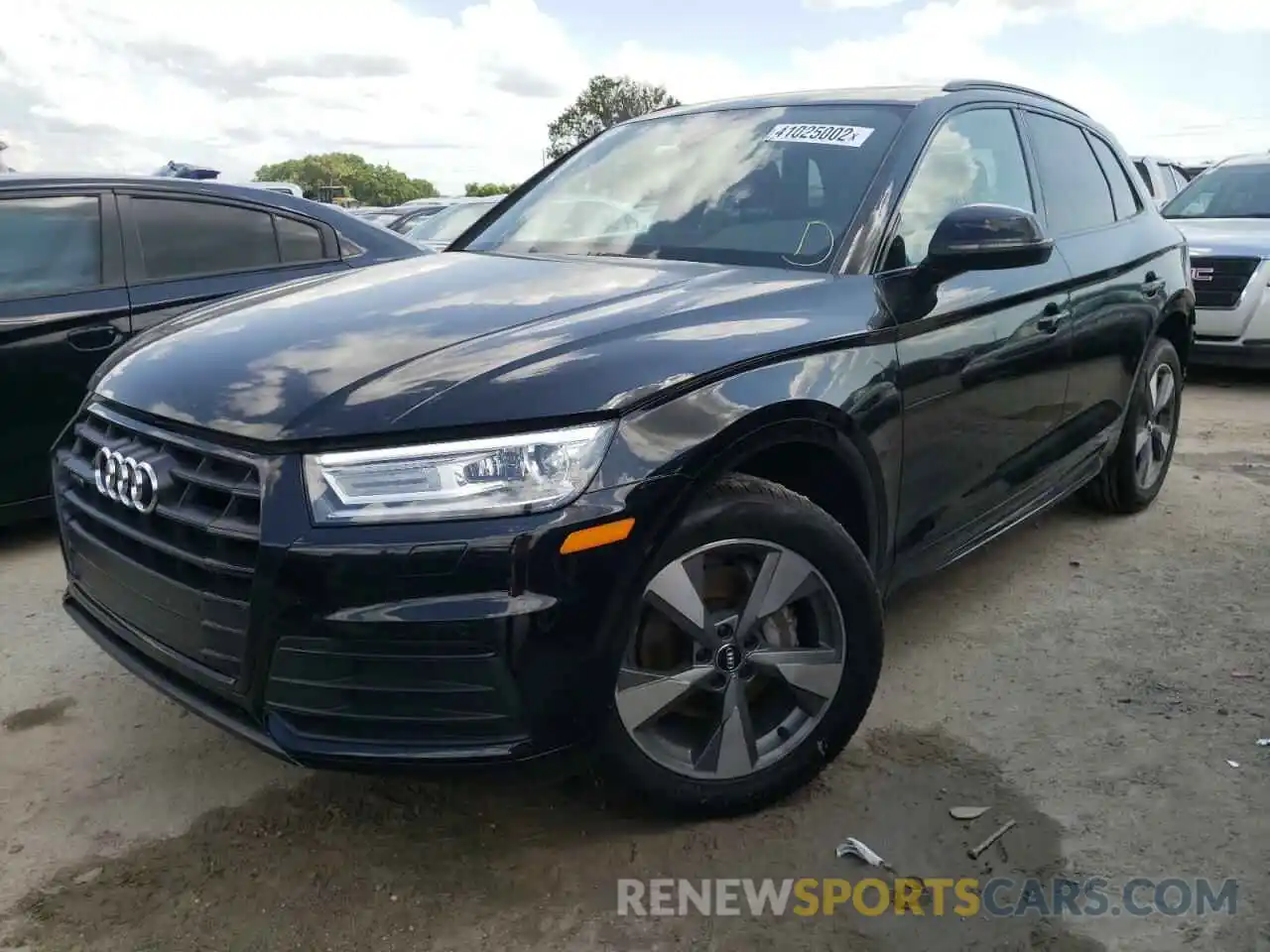 2 Photograph of a damaged car WA1ANAFY7L2105775 AUDI Q5 2020