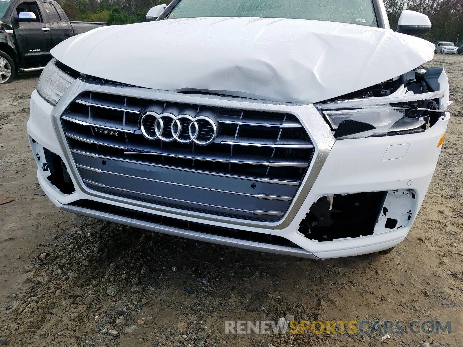 9 Photograph of a damaged car WA1ANAFY8L2031623 AUDI Q5 2020