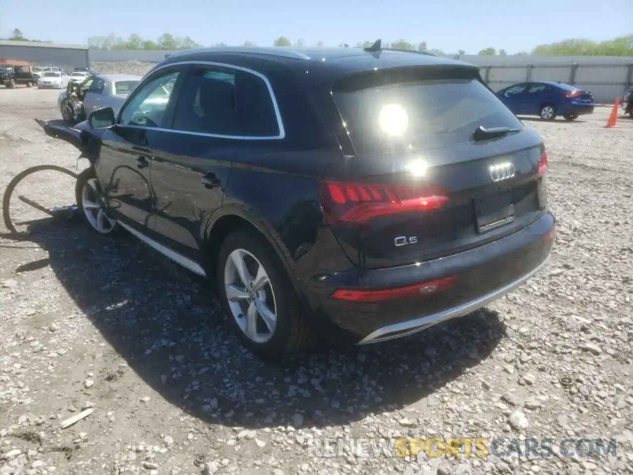 3 Фотография поврежденного автомобиля WA1ANAFY9L2014023 AUDI Q5 2020