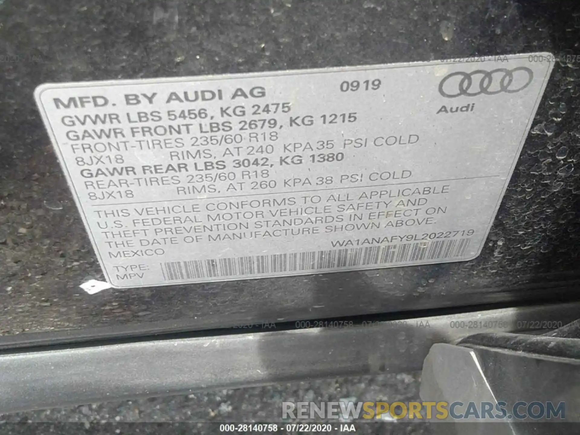 9 Photograph of a damaged car WA1ANAFY9L2022719 AUDI Q5 2020