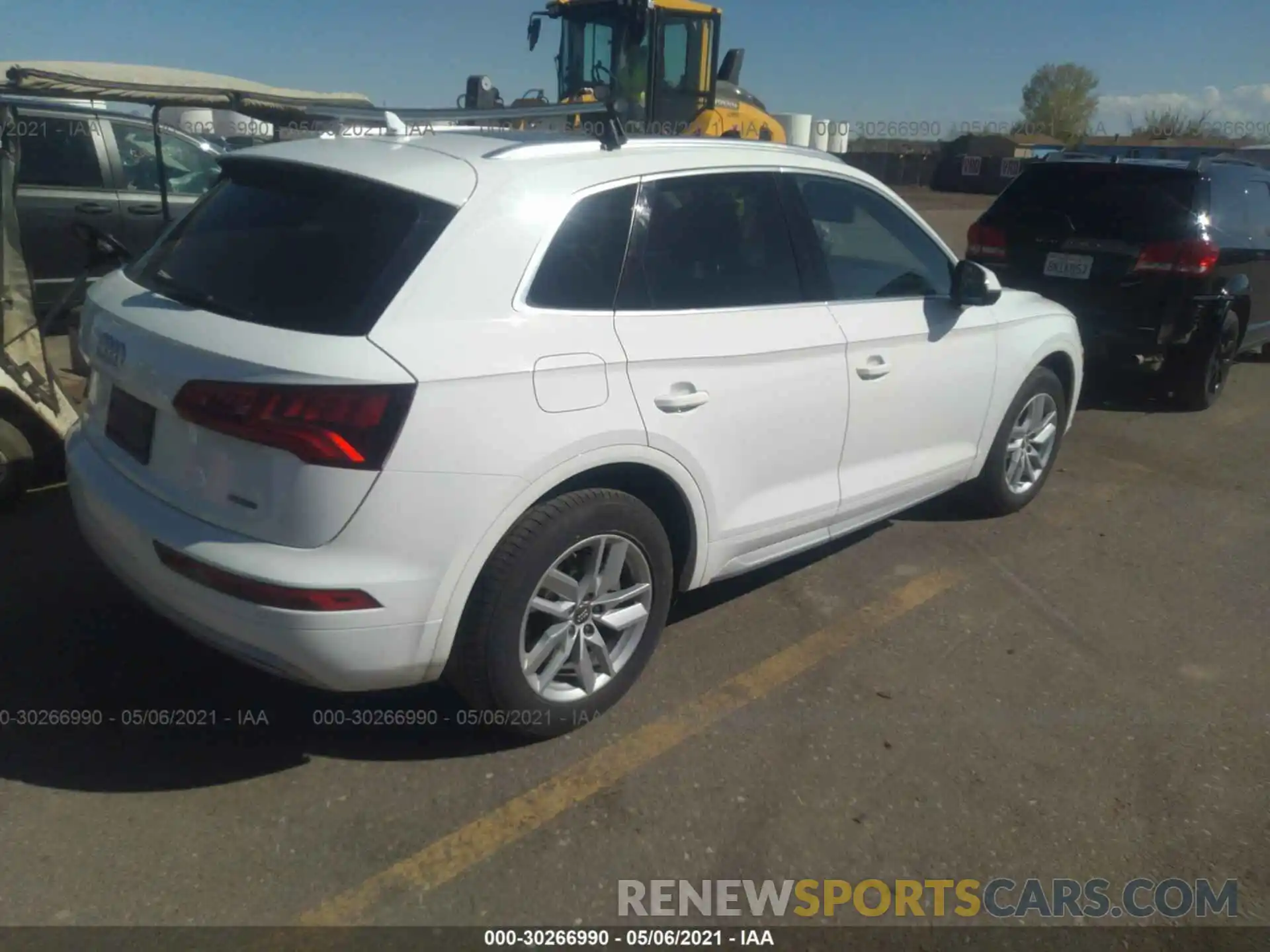 4 Фотография поврежденного автомобиля WA1ANAFY9L2035390 AUDI Q5 2020