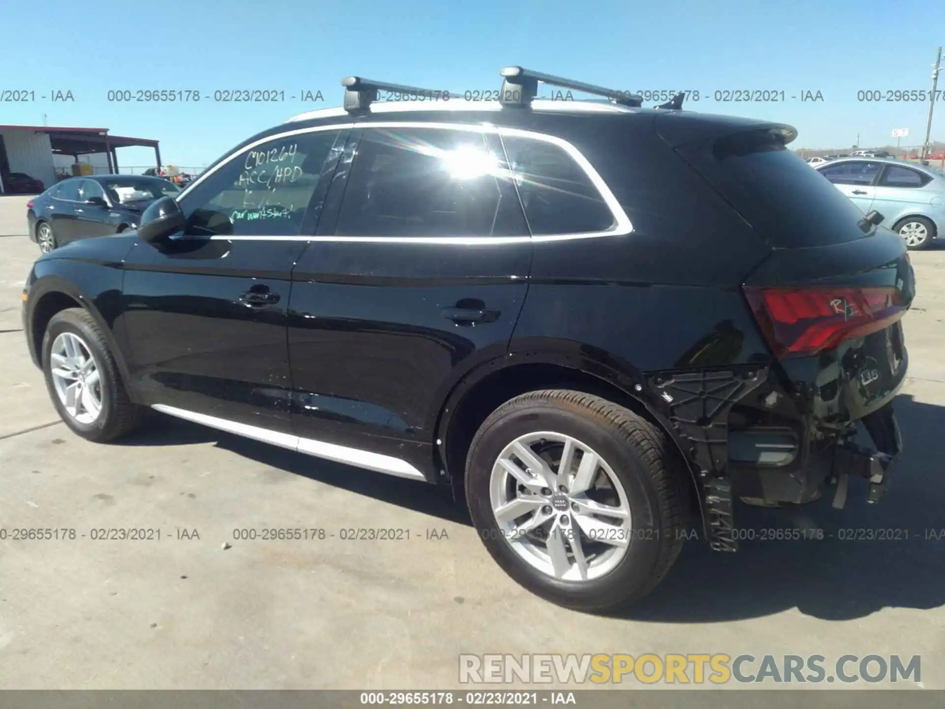 3 Photograph of a damaged car WA1ANAFY9L2056370 AUDI Q5 2020