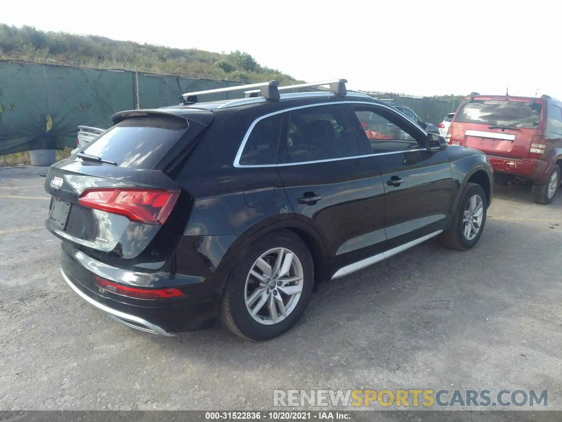 4 Photograph of a damaged car WA1ANAFY9L2064355 AUDI Q5 2020