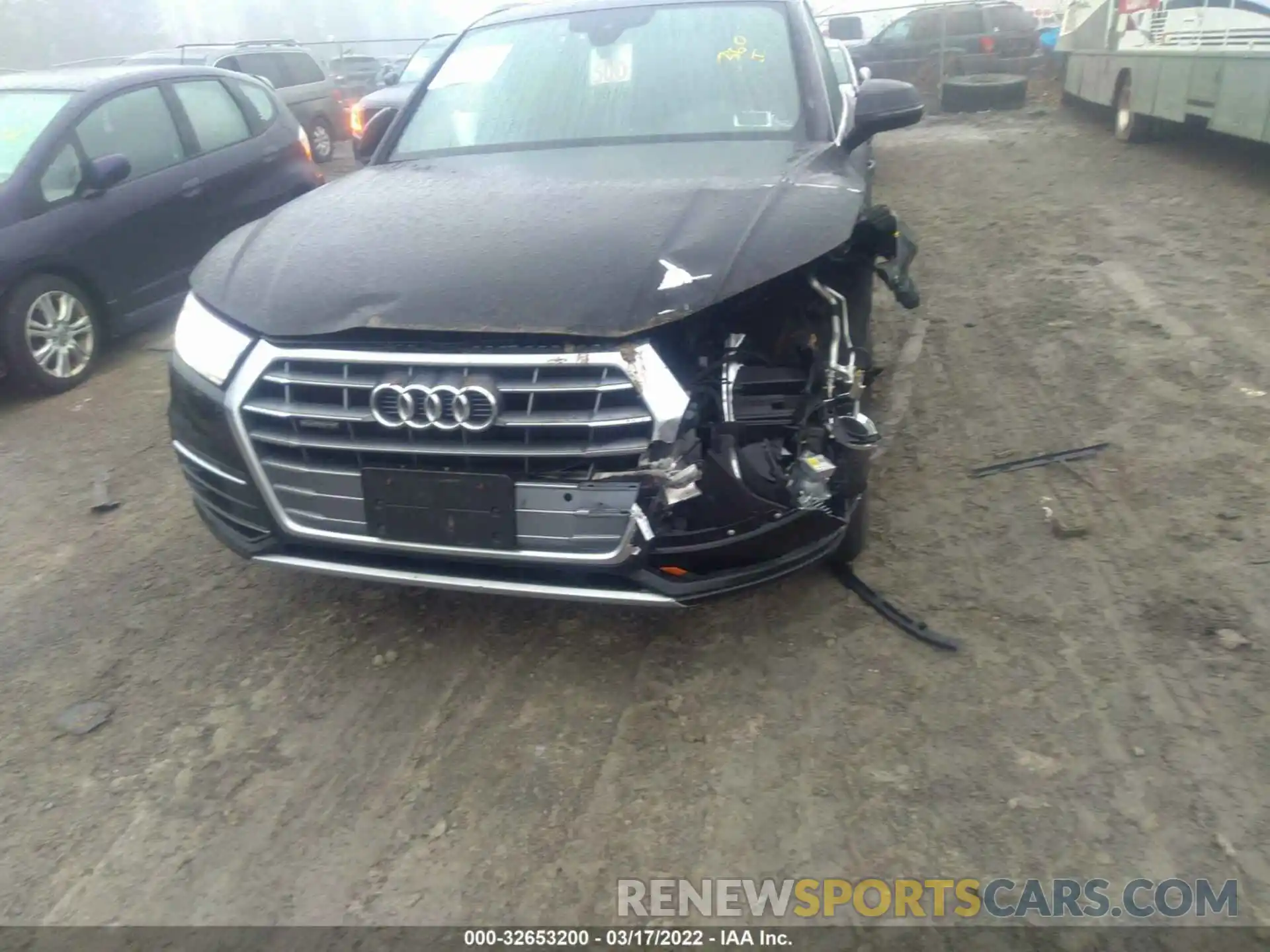 6 Photograph of a damaged car WA1ANAFY9L2072892 AUDI Q5 2020