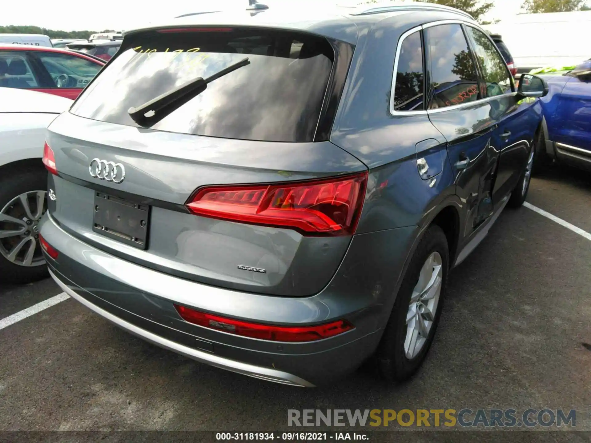 4 Photograph of a damaged car WA1ANAFY9L2094004 AUDI Q5 2020