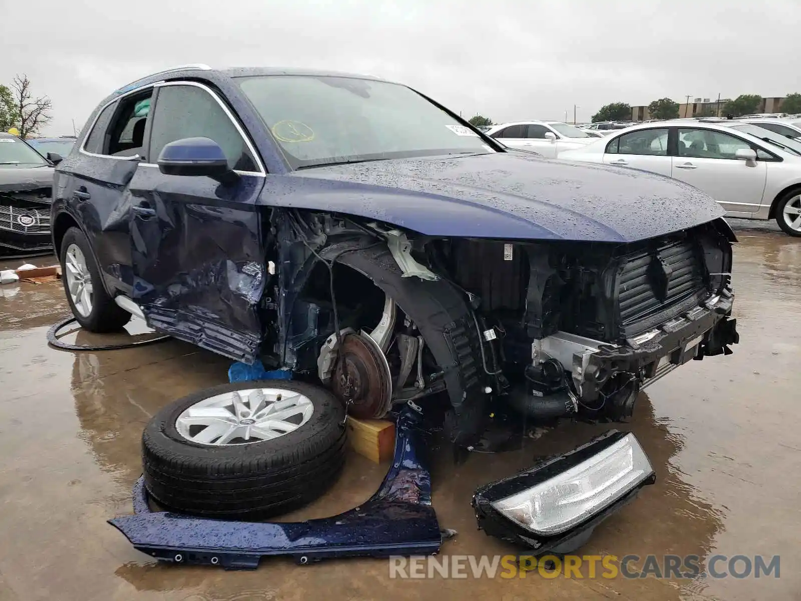 7 Photograph of a damaged car WA1ANAFY9L2116096 AUDI Q5 2020