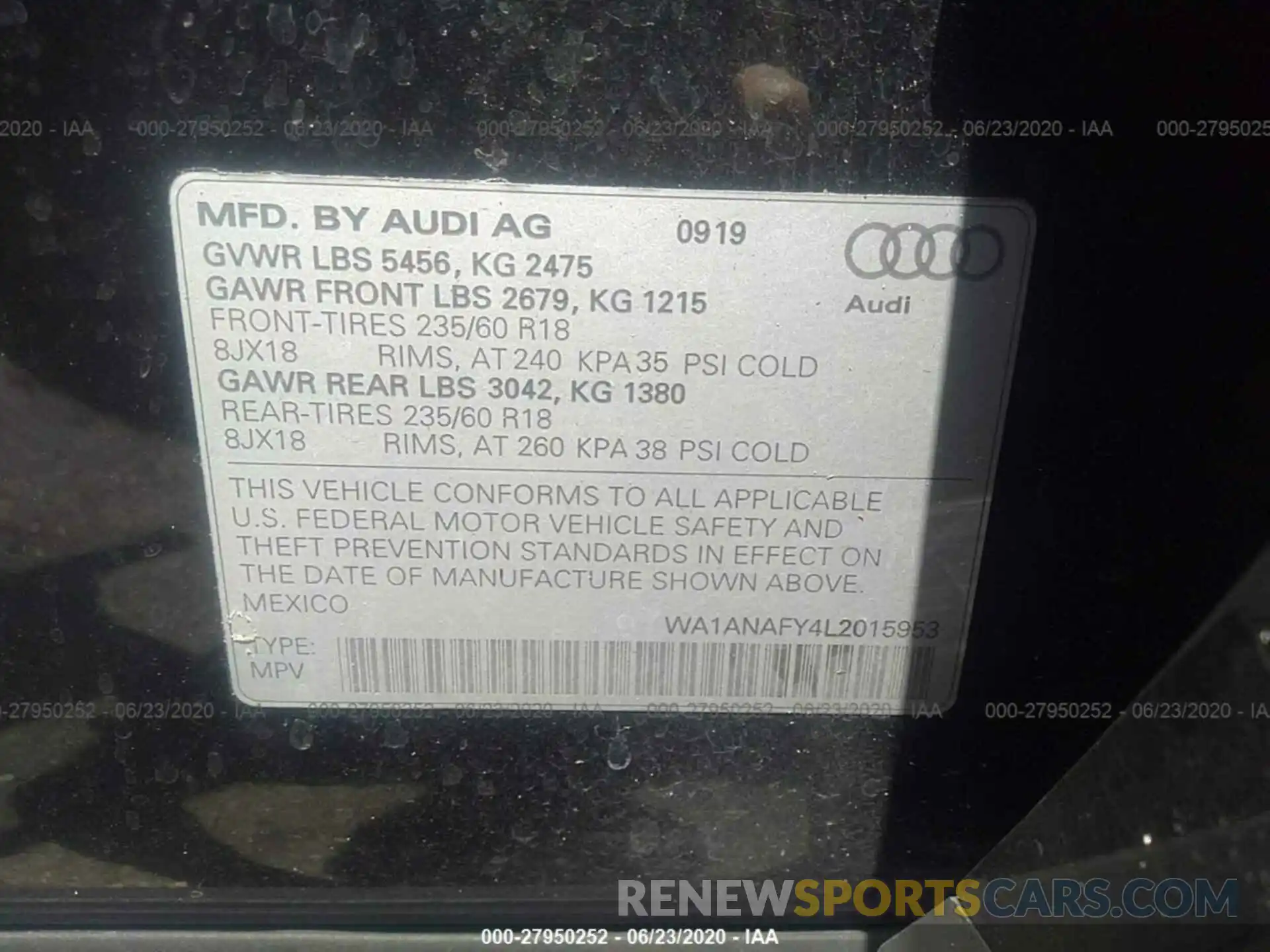 9 Photograph of a damaged car WA1ANAFYAL2015953 AUDI Q5 2020