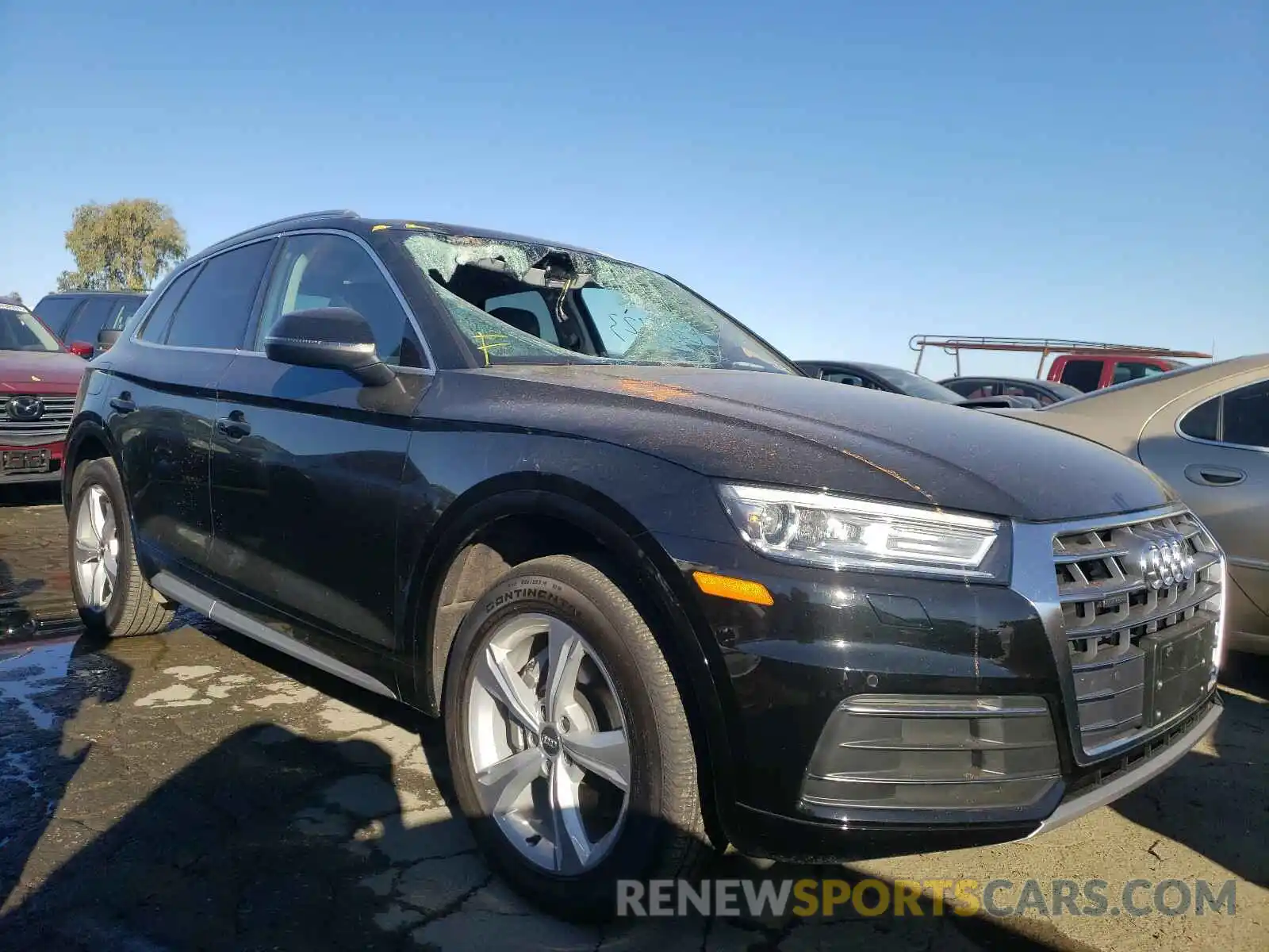 1 Фотография поврежденного автомобиля WA1ANAFYXL2017268 AUDI Q5 2020