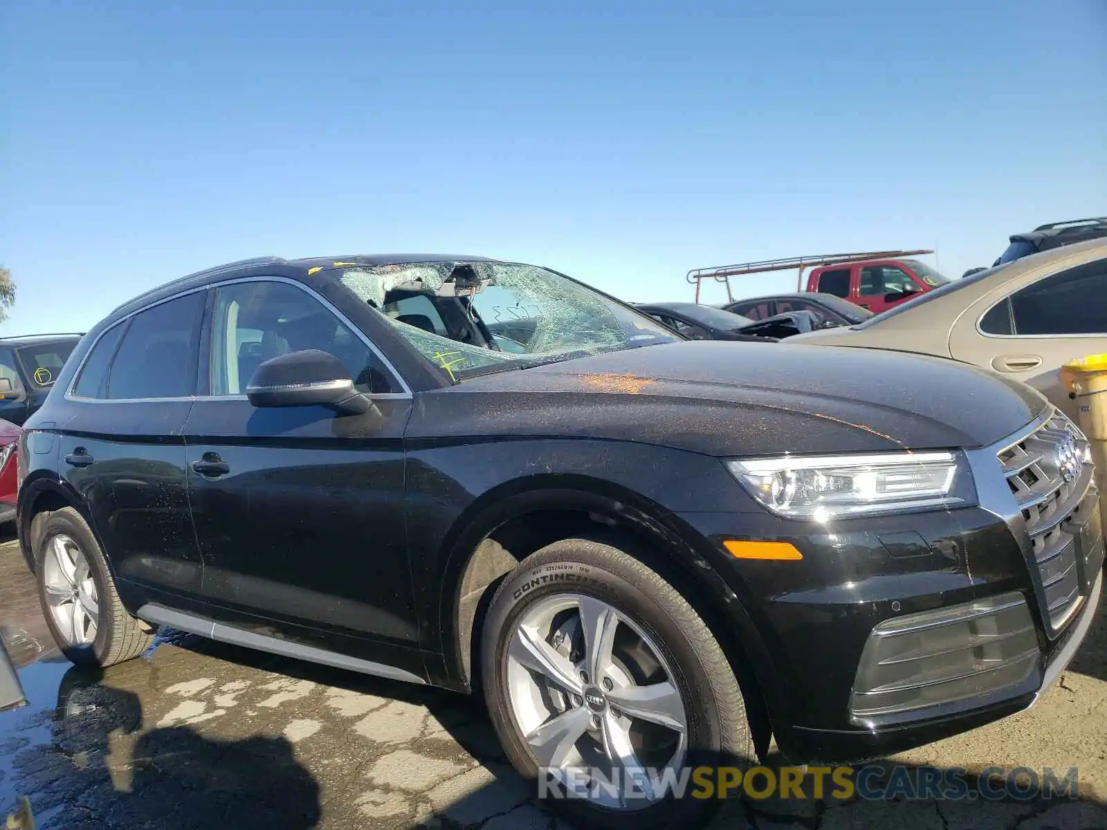 9 Photograph of a damaged car WA1ANAFYXL2017268 AUDI Q5 2020