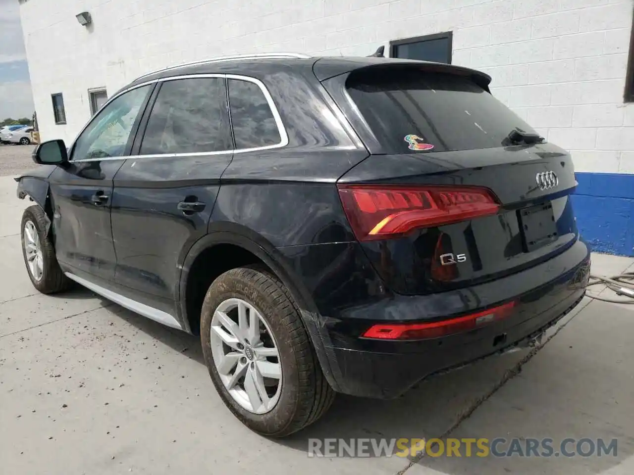 3 Фотография поврежденного автомобиля WA1ANAFYXL2022986 AUDI Q5 2020