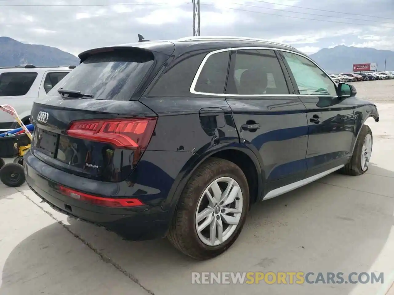 4 Фотография поврежденного автомобиля WA1ANAFYXL2022986 AUDI Q5 2020