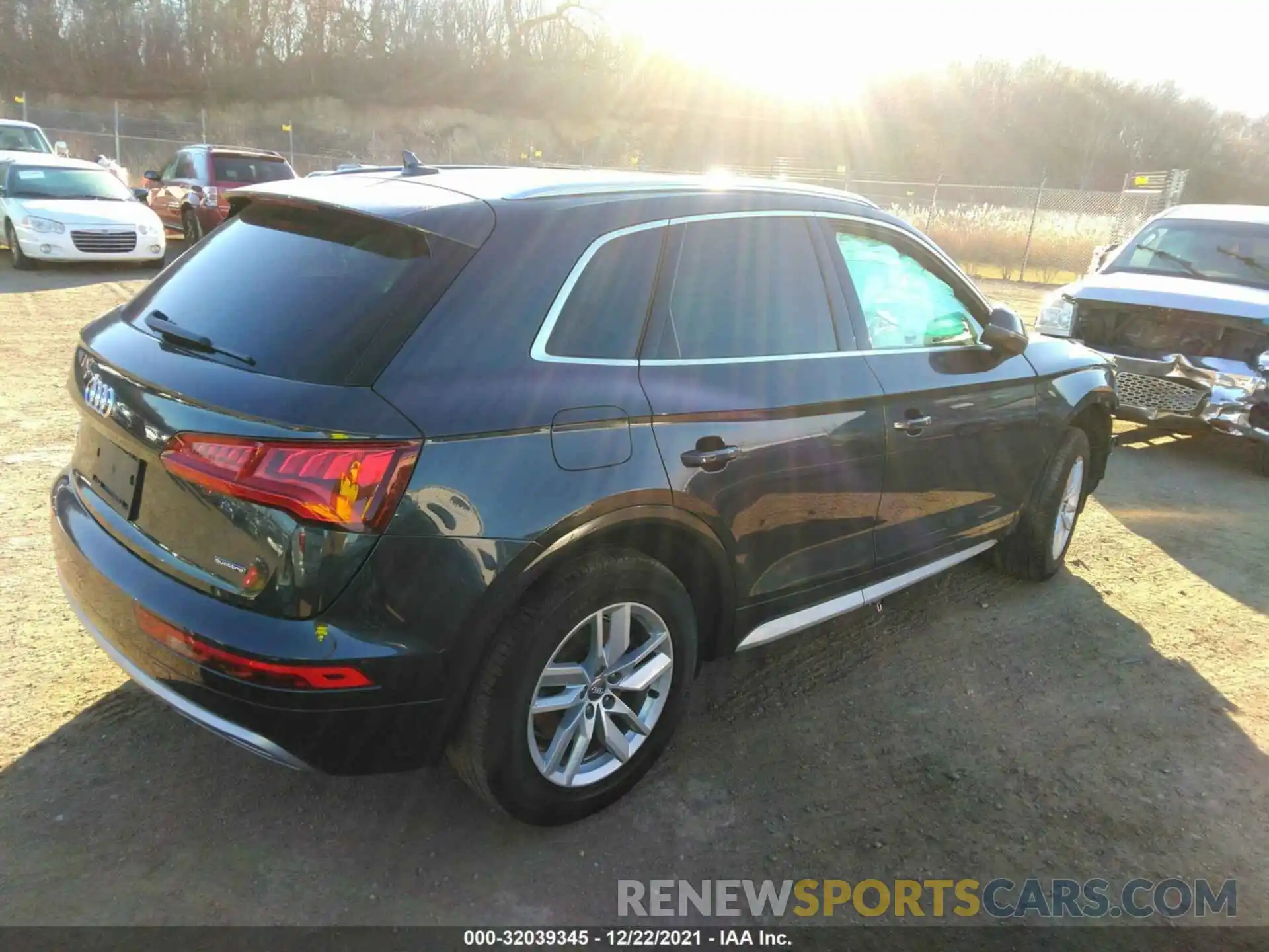 4 Фотография поврежденного автомобиля WA1ANAFYXL2038461 AUDI Q5 2020