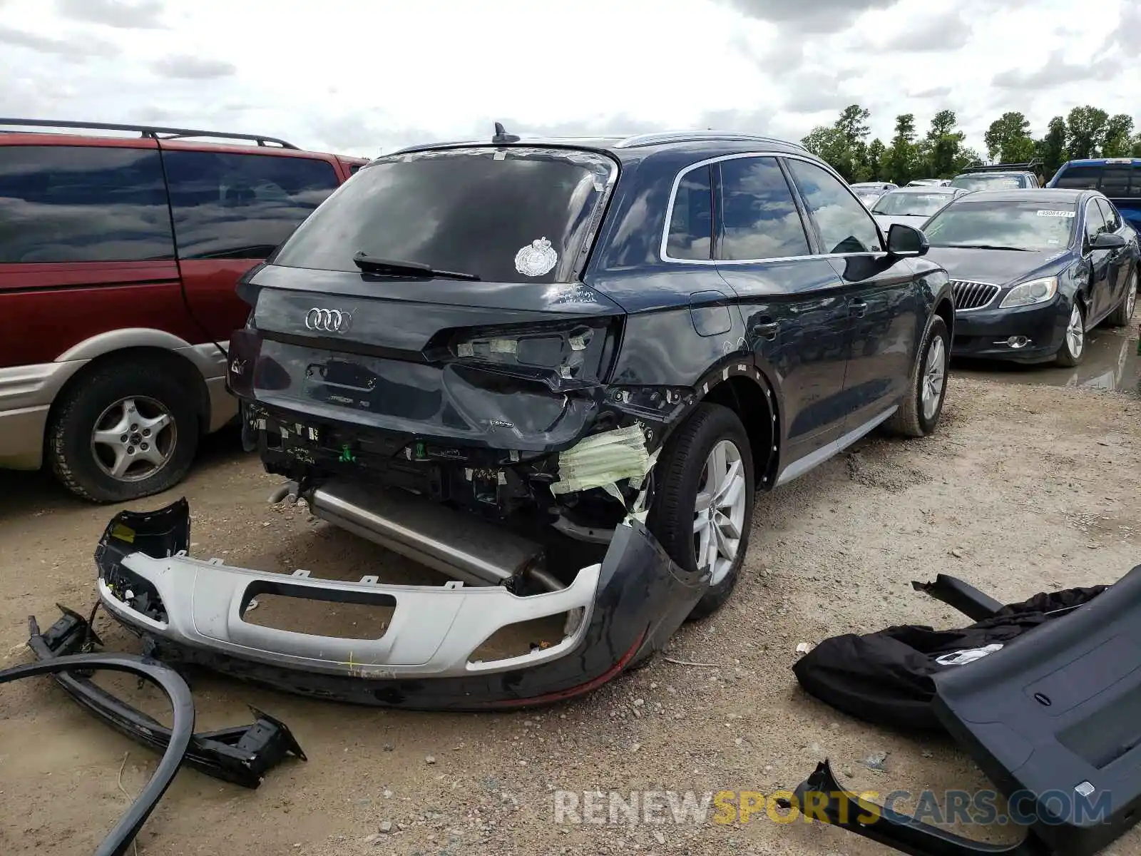 4 Фотография поврежденного автомобиля WA1ANAFYXL2039917 AUDI Q5 2020