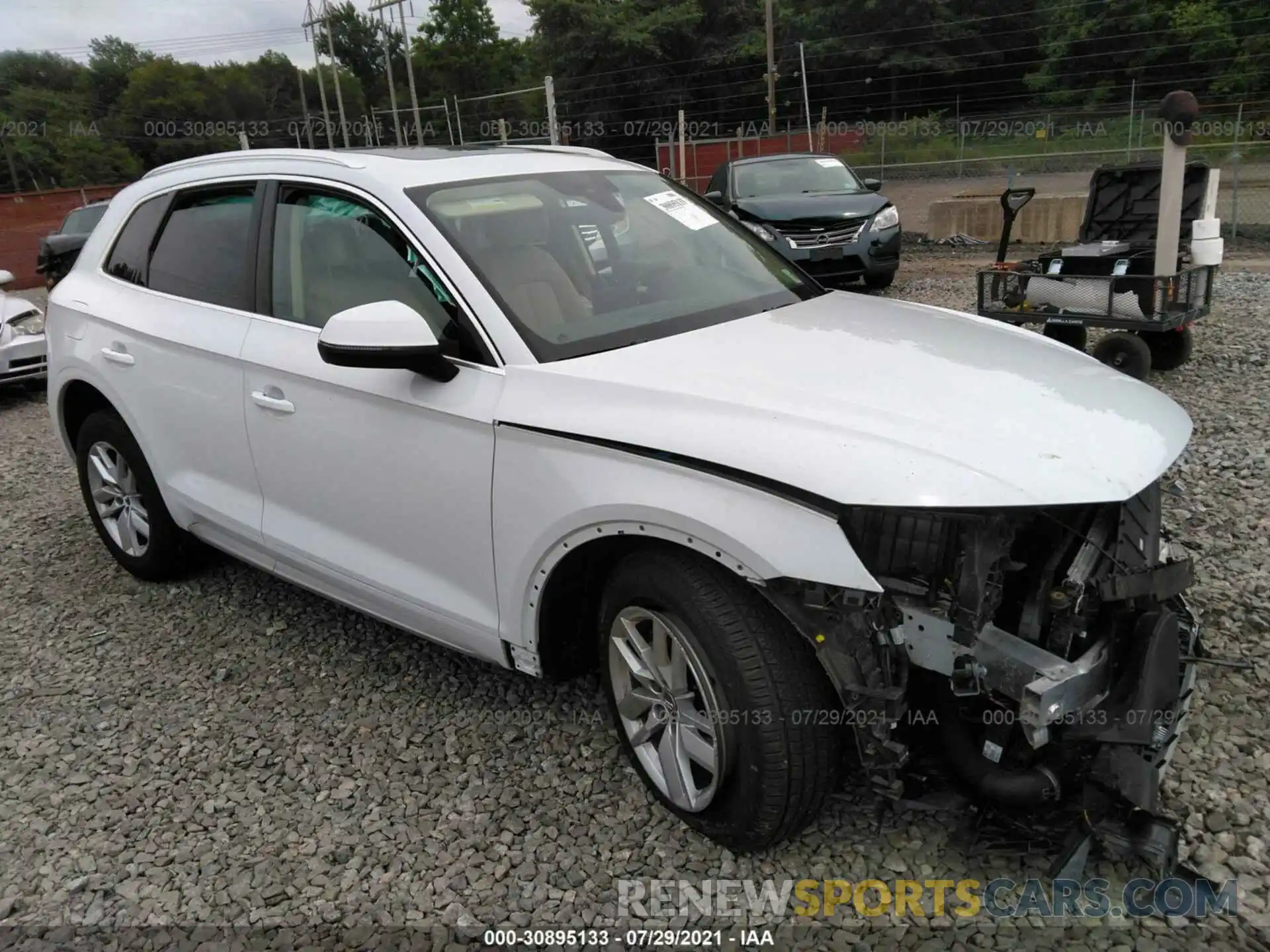 1 Photograph of a damaged car WA1ANAFYXL2049010 AUDI Q5 2020