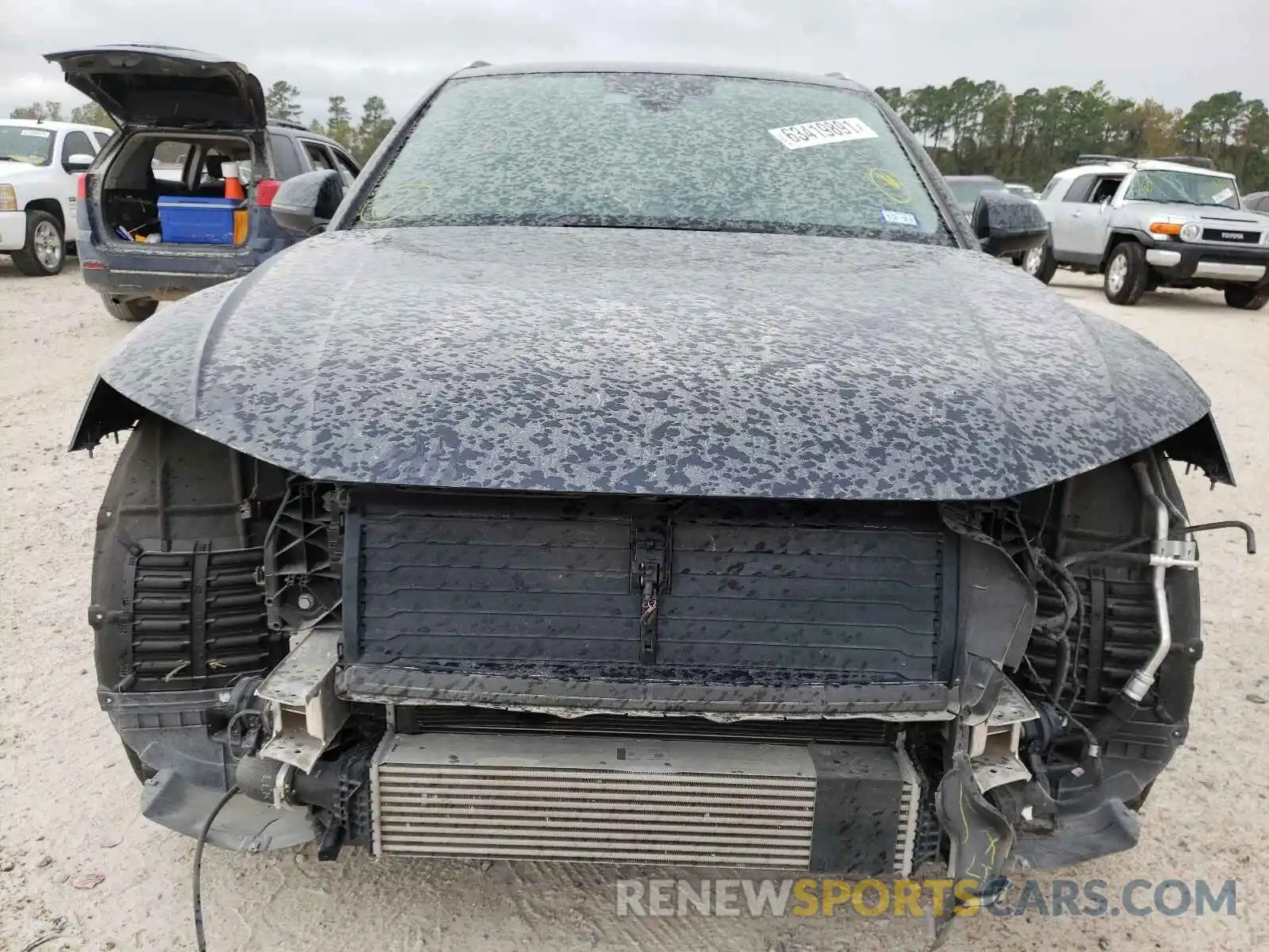 9 Photograph of a damaged car WA1ANAFYXL2055972 AUDI Q5 2020