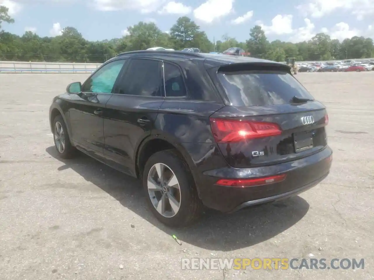 3 Photograph of a damaged car WA1ANAFYXL2121260 AUDI Q5 2020