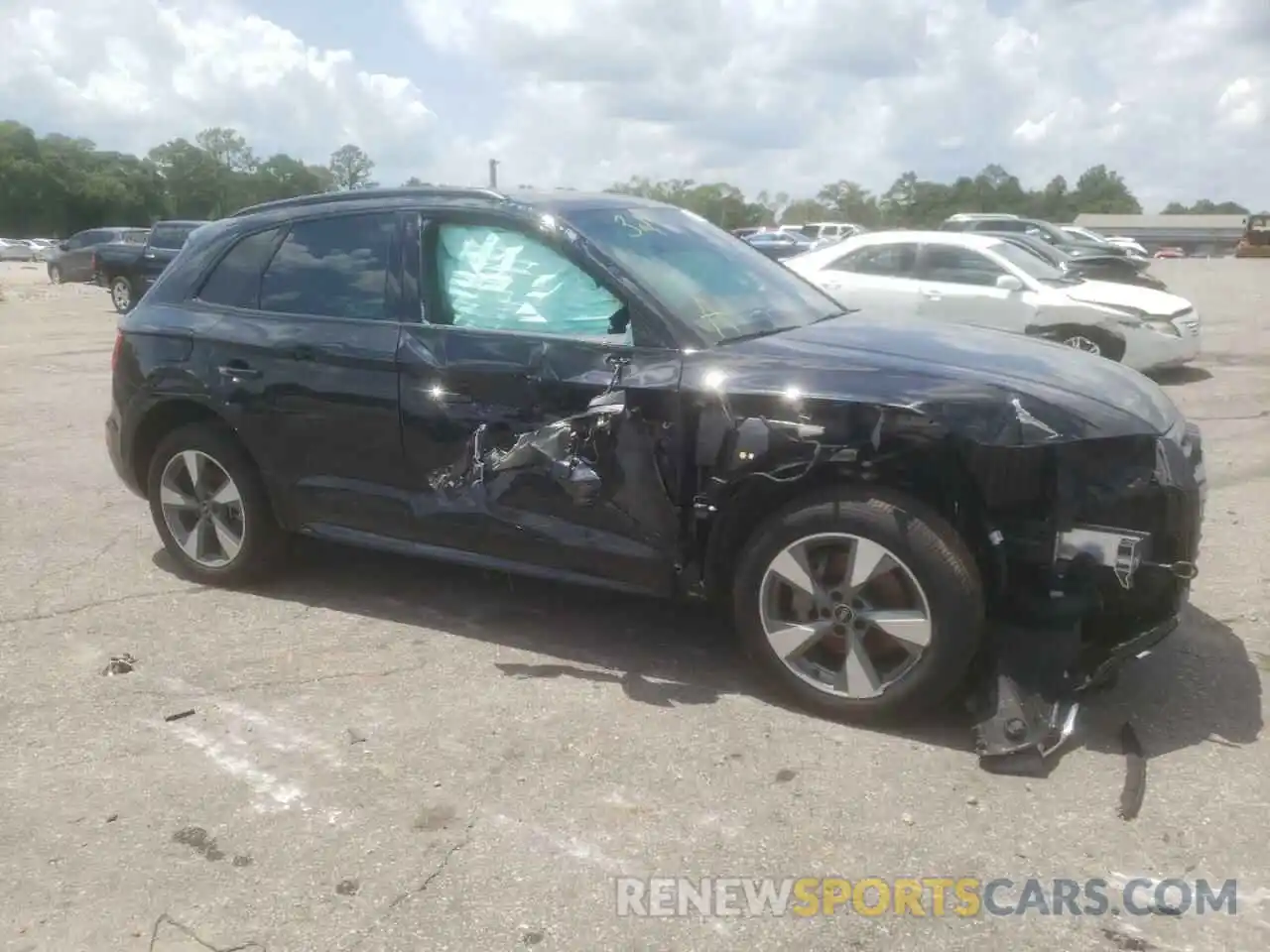 9 Photograph of a damaged car WA1ANAFYXL2121260 AUDI Q5 2020