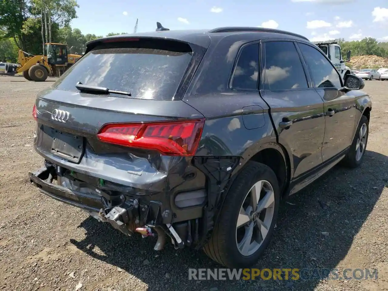 4 Фотография поврежденного автомобиля WA1ANAFYXL2123168 AUDI Q5 2020