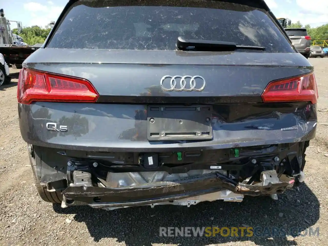 9 Photograph of a damaged car WA1ANAFYXL2123168 AUDI Q5 2020