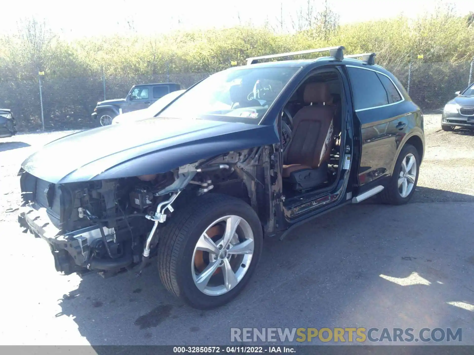 6 Photograph of a damaged car WA1BNAFY0L2007725 AUDI Q5 2020