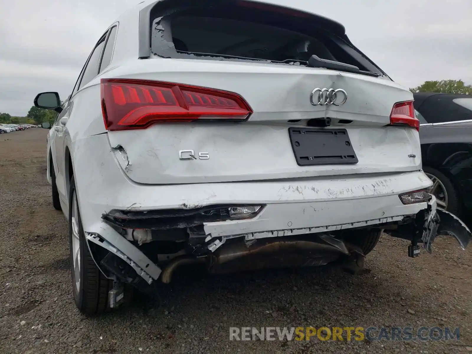 9 Photograph of a damaged car WA1BNAFY0L2008891 AUDI Q5 2020