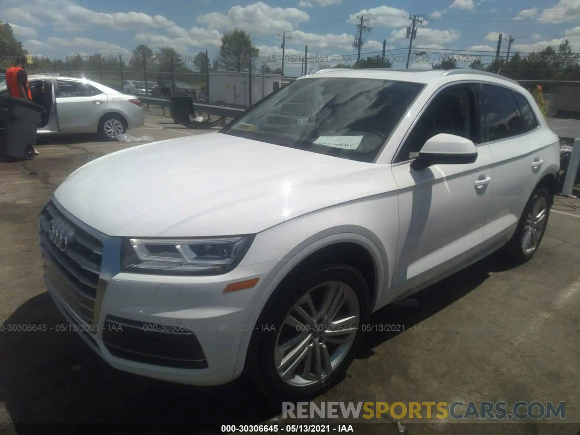 2 Фотография поврежденного автомобиля WA1BNAFY0L2031443 AUDI Q5 2020