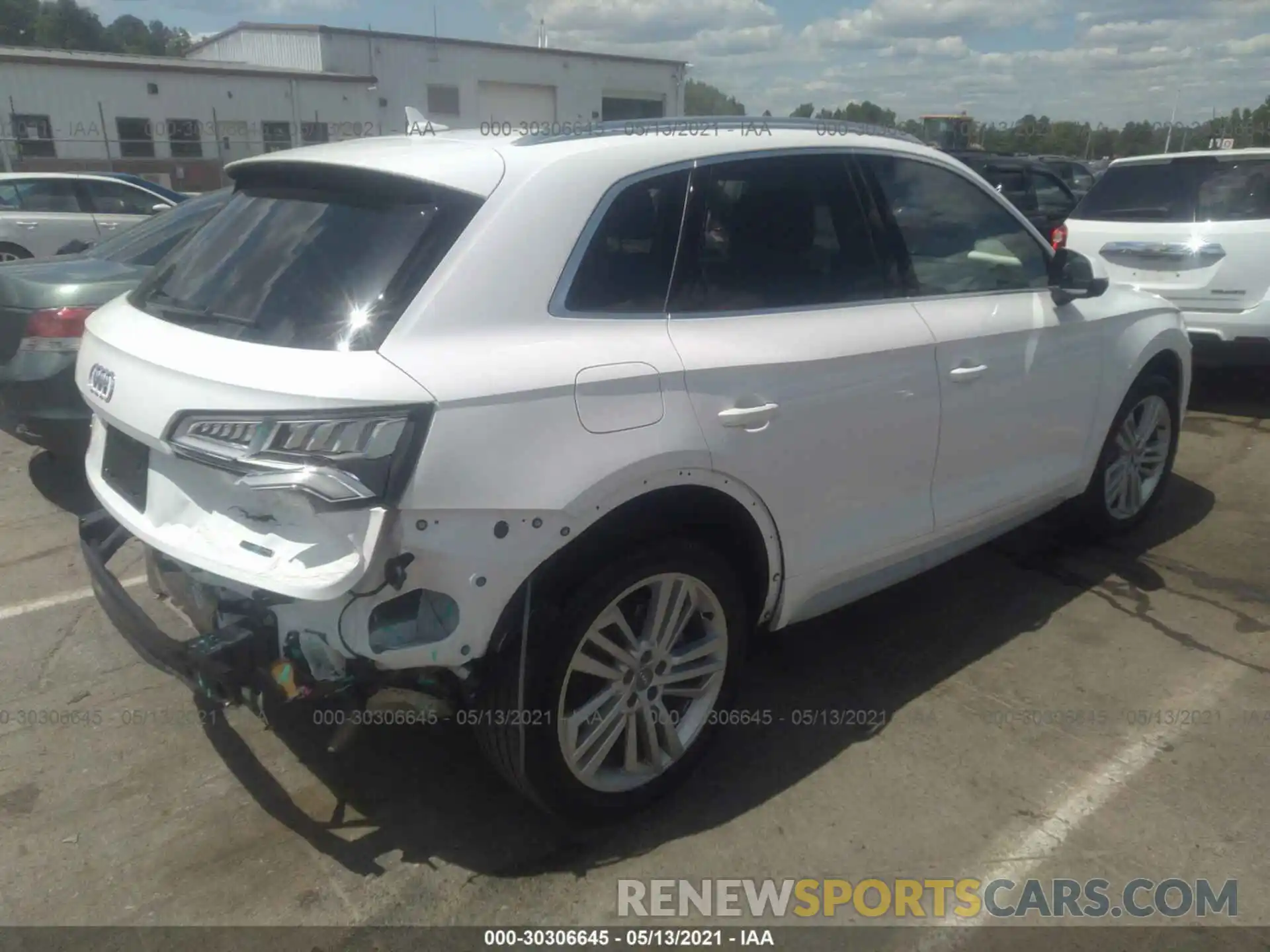 4 Фотография поврежденного автомобиля WA1BNAFY0L2031443 AUDI Q5 2020