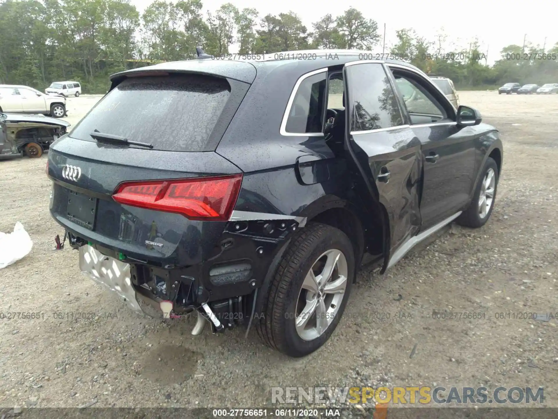 4 Photograph of a damaged car WA1BNAFY0L2035766 AUDI Q5 2020