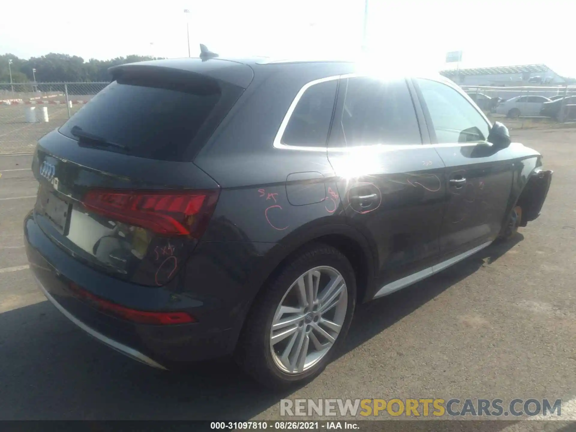 4 Photograph of a damaged car WA1BNAFY0L2038568 AUDI Q5 2020