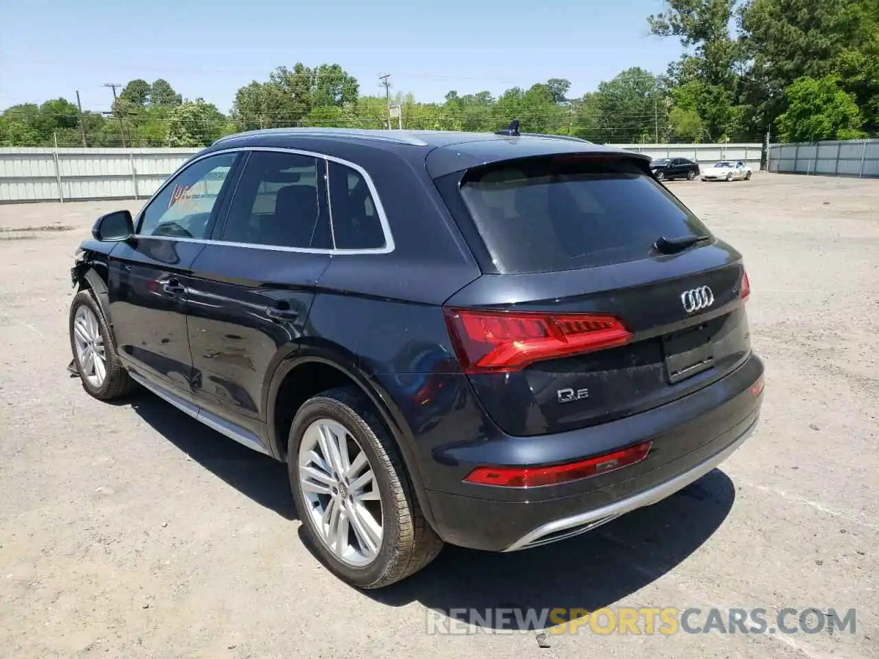 3 Photograph of a damaged car WA1BNAFY0L2044256 AUDI Q5 2020