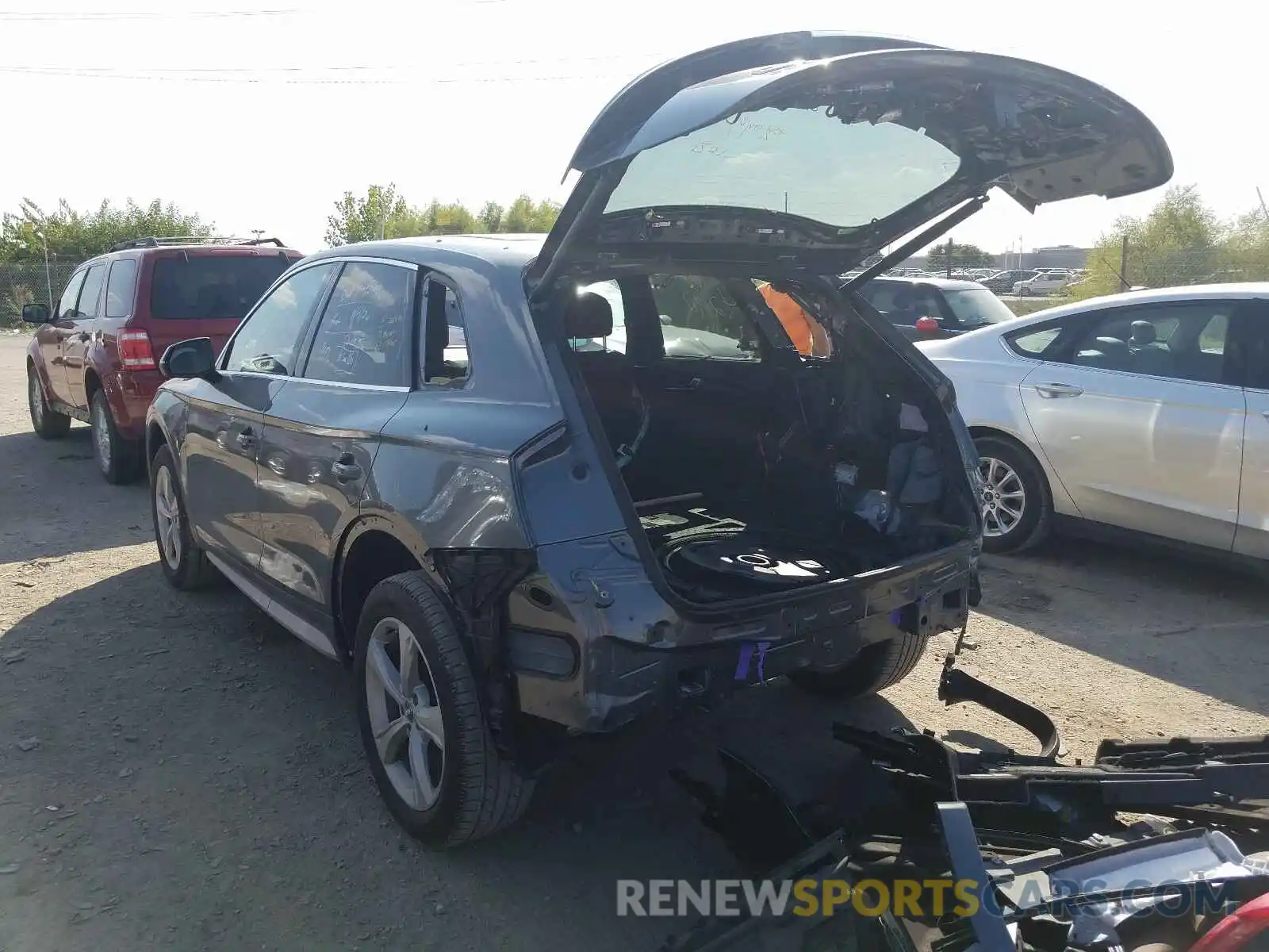 3 Photograph of a damaged car WA1BNAFY0L2076222 AUDI Q5 2020