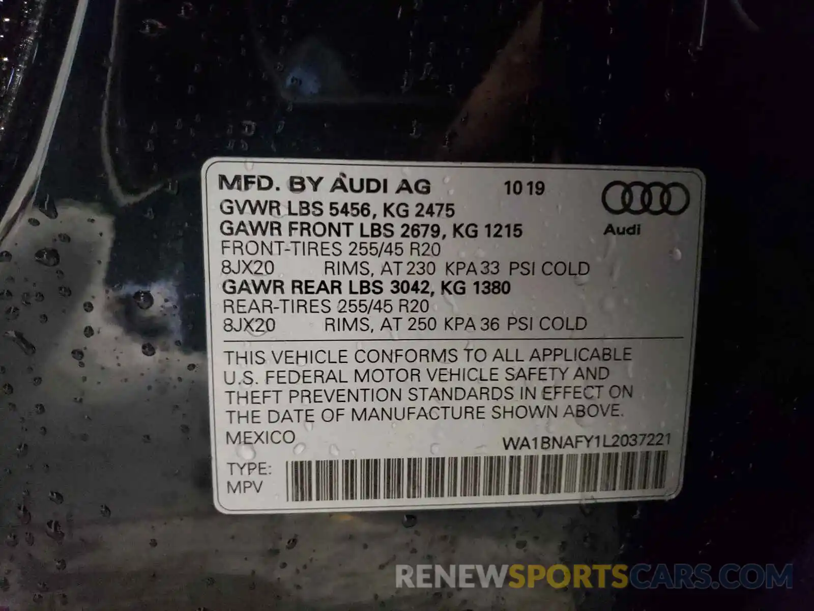 10 Photograph of a damaged car WA1BNAFY1L2037221 AUDI Q5 2020