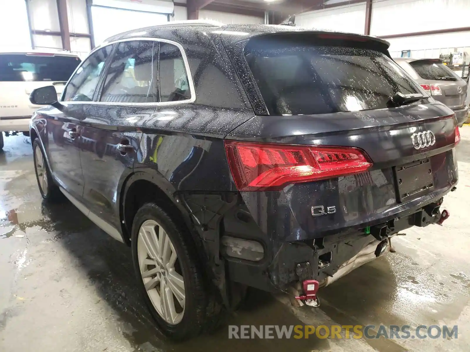 3 Photograph of a damaged car WA1BNAFY1L2037221 AUDI Q5 2020