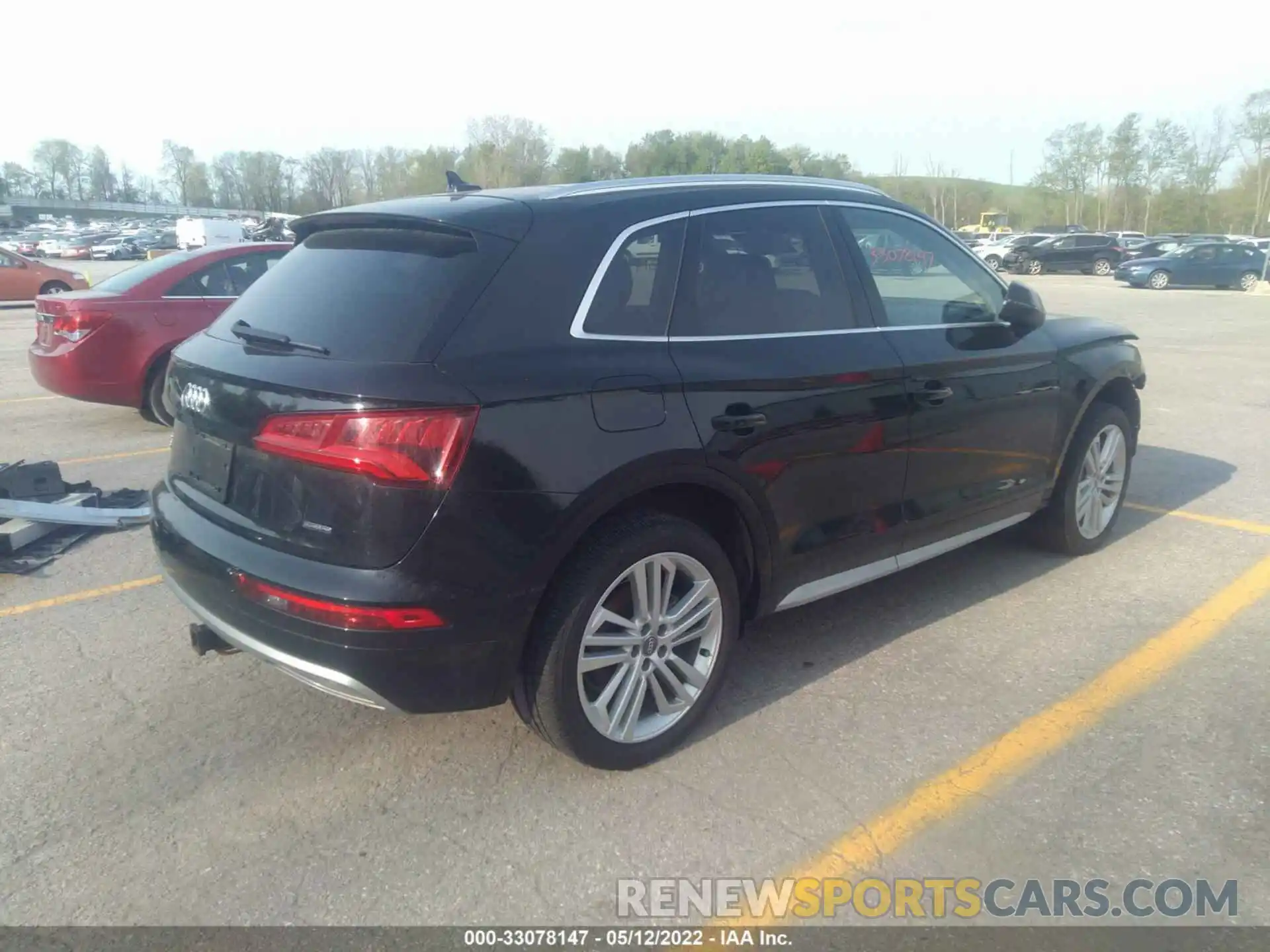 4 Фотография поврежденного автомобиля WA1BNAFY1L2039390 AUDI Q5 2020