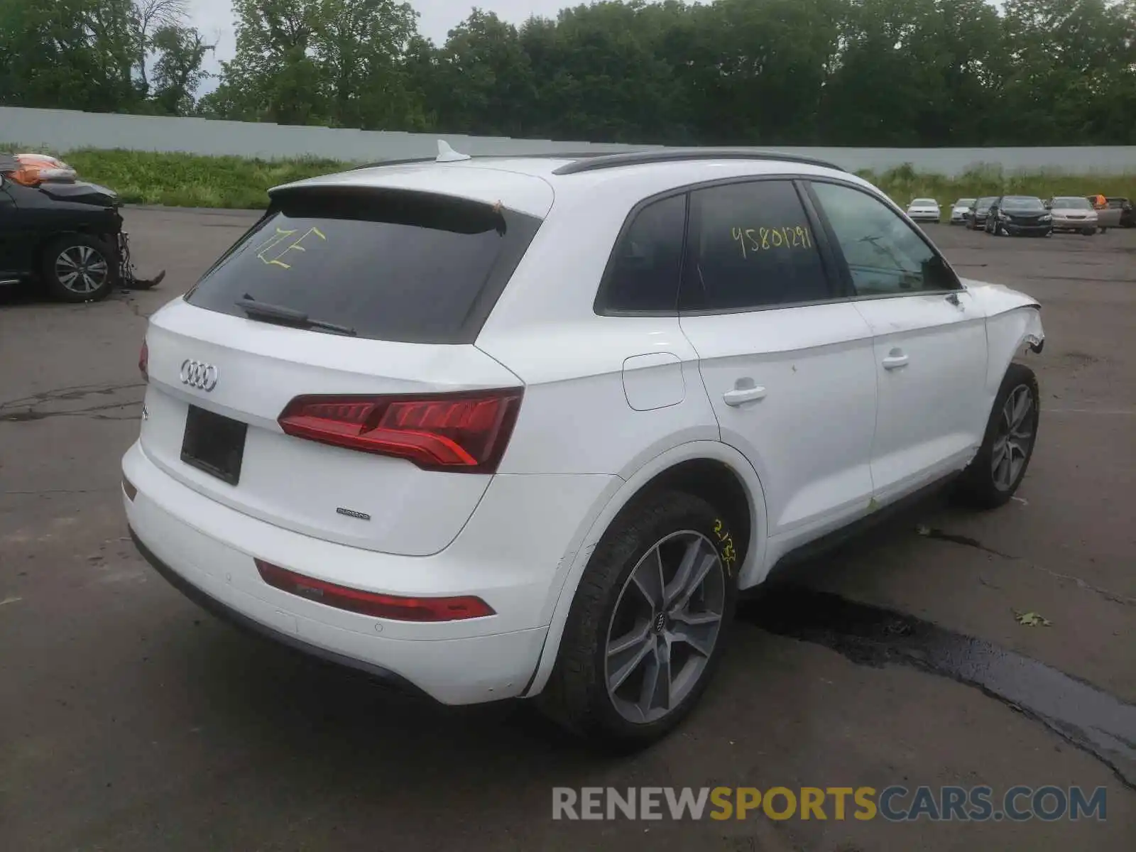 4 Фотография поврежденного автомобиля WA1BNAFY1L2053760 AUDI Q5 2020