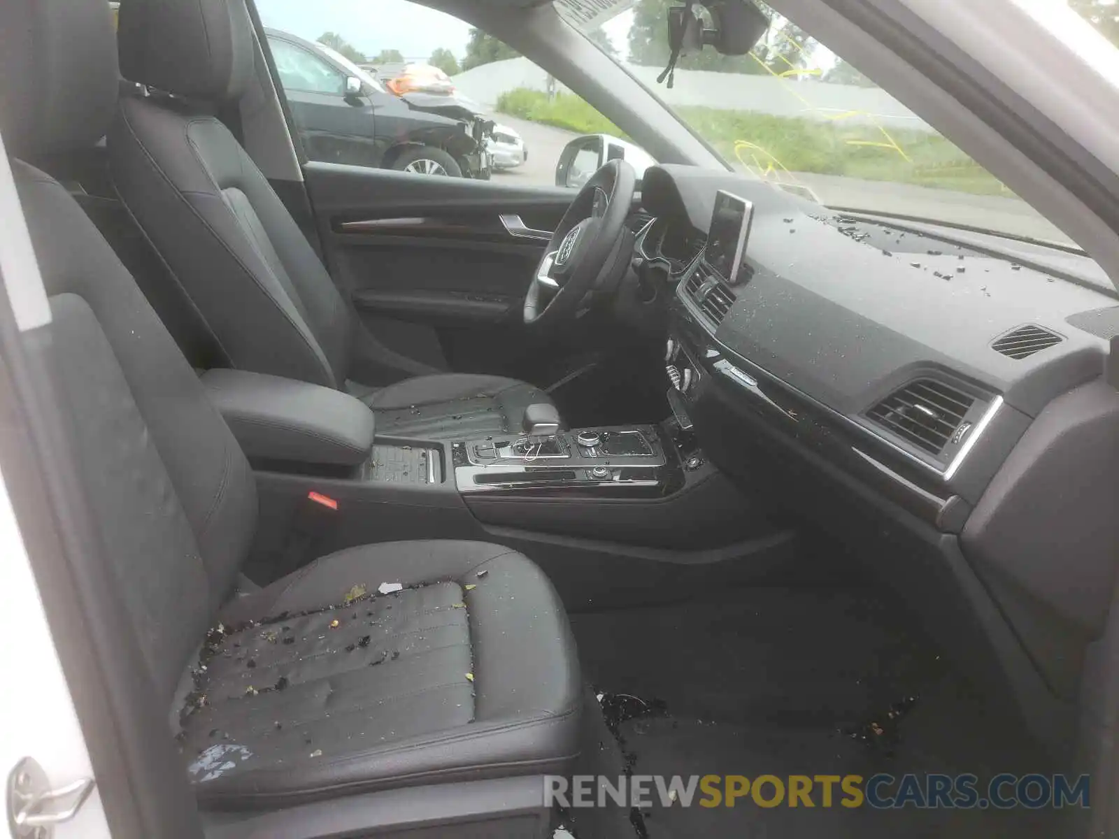 5 Photograph of a damaged car WA1BNAFY1L2053760 AUDI Q5 2020