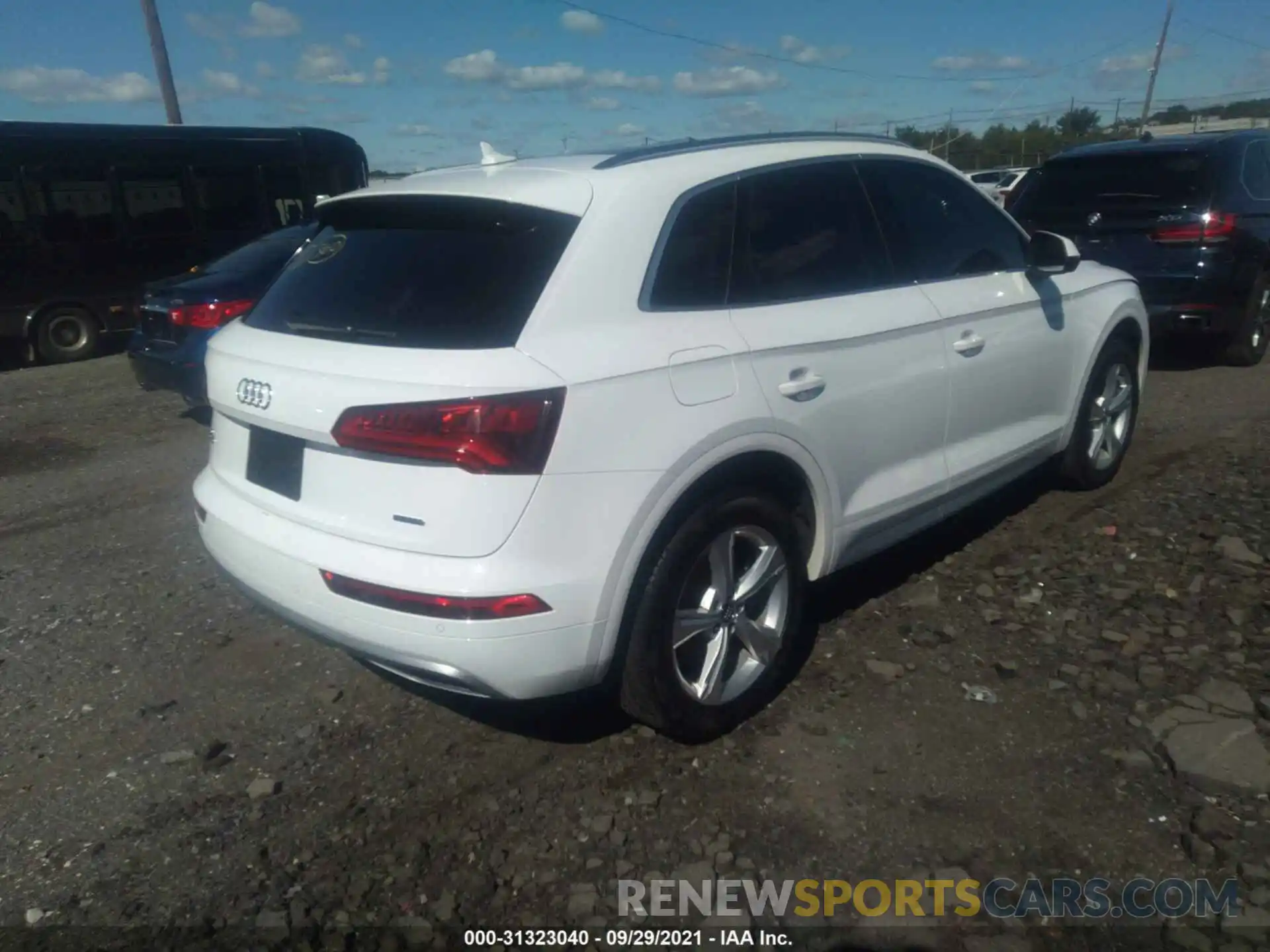 4 Фотография поврежденного автомобиля WA1BNAFY1L2058523 AUDI Q5 2020