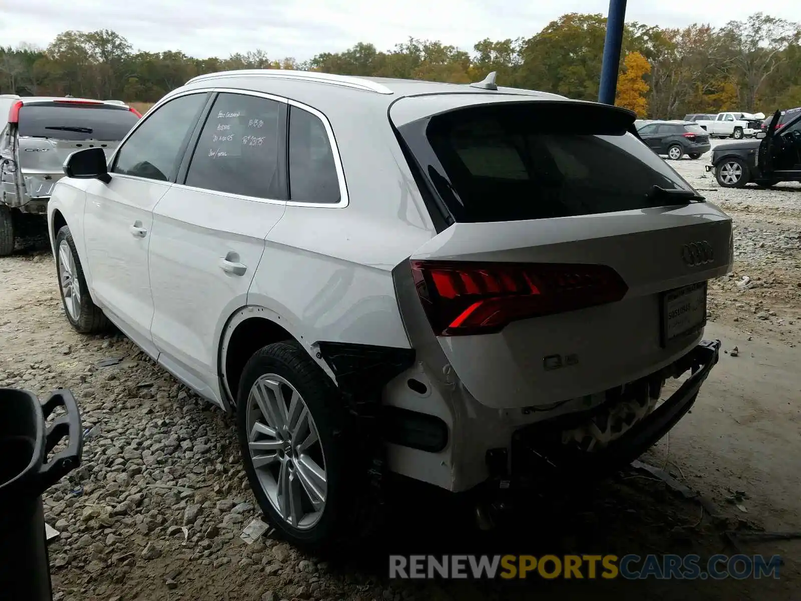 3 Photograph of a damaged car WA1BNAFY1L2073331 AUDI Q5 2020