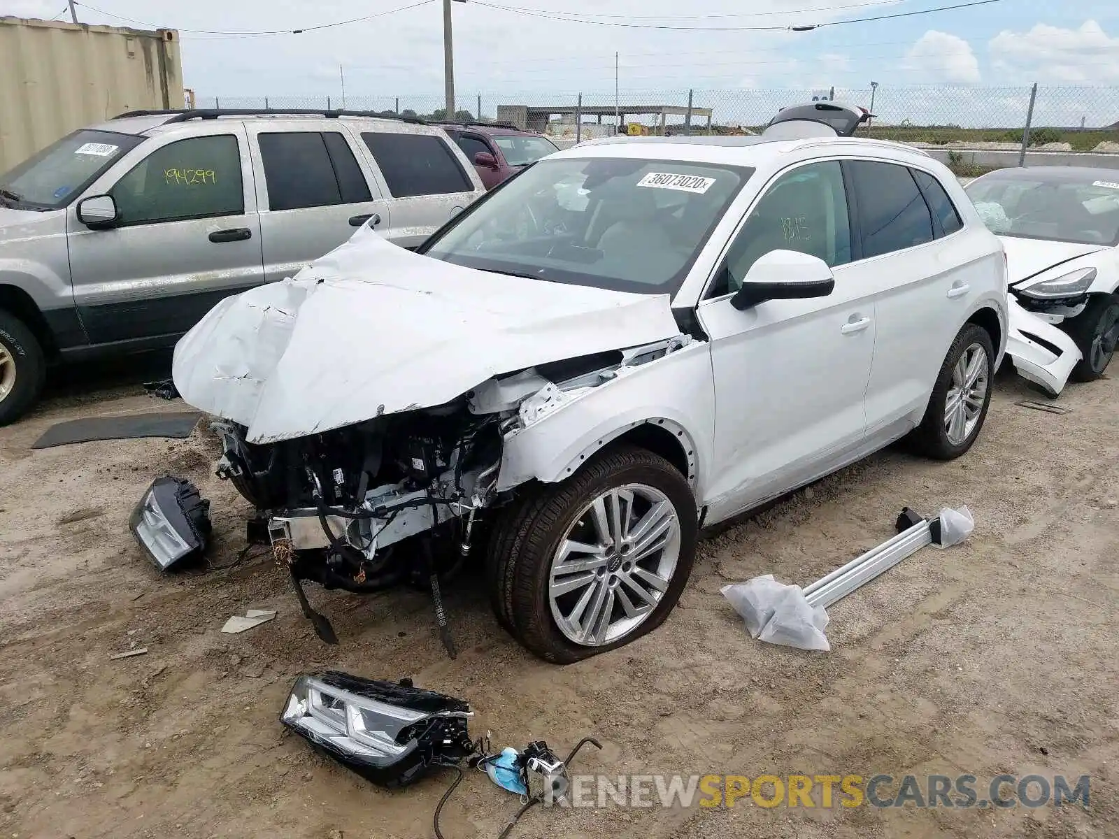 2 Photograph of a damaged car WA1BNAFY2L2000646 AUDI Q5 2020