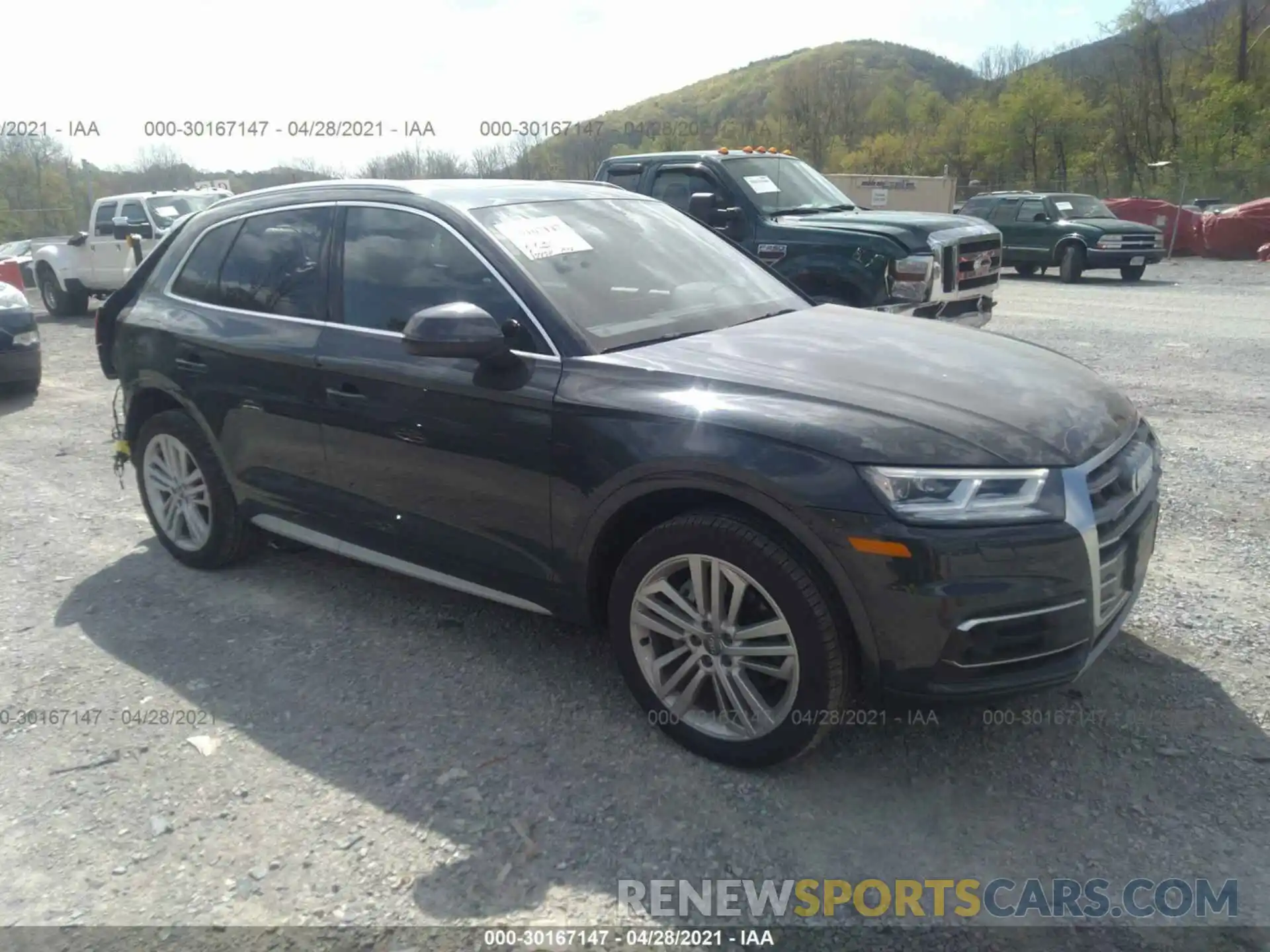 1 Photograph of a damaged car WA1BNAFY2L2037308 AUDI Q5 2020